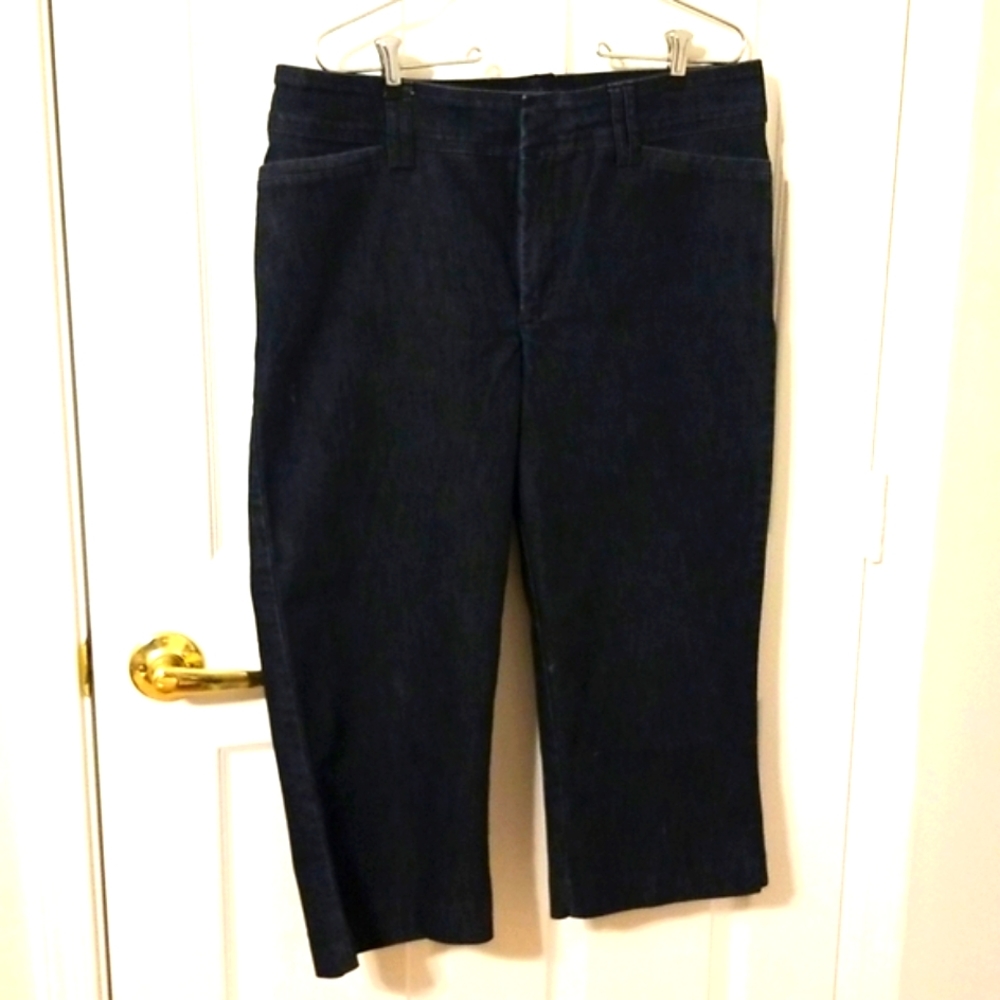 Women's capris size 14